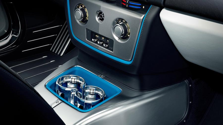  Rolls-Royce Phantom Drophead Coupe Waterspeed Collection 2014 года  (фото 4 из 8)